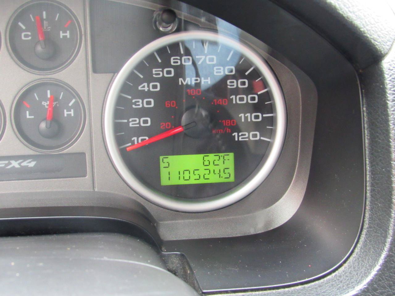 Used 2005 Ford F150 XLT AWD/4WD image 6