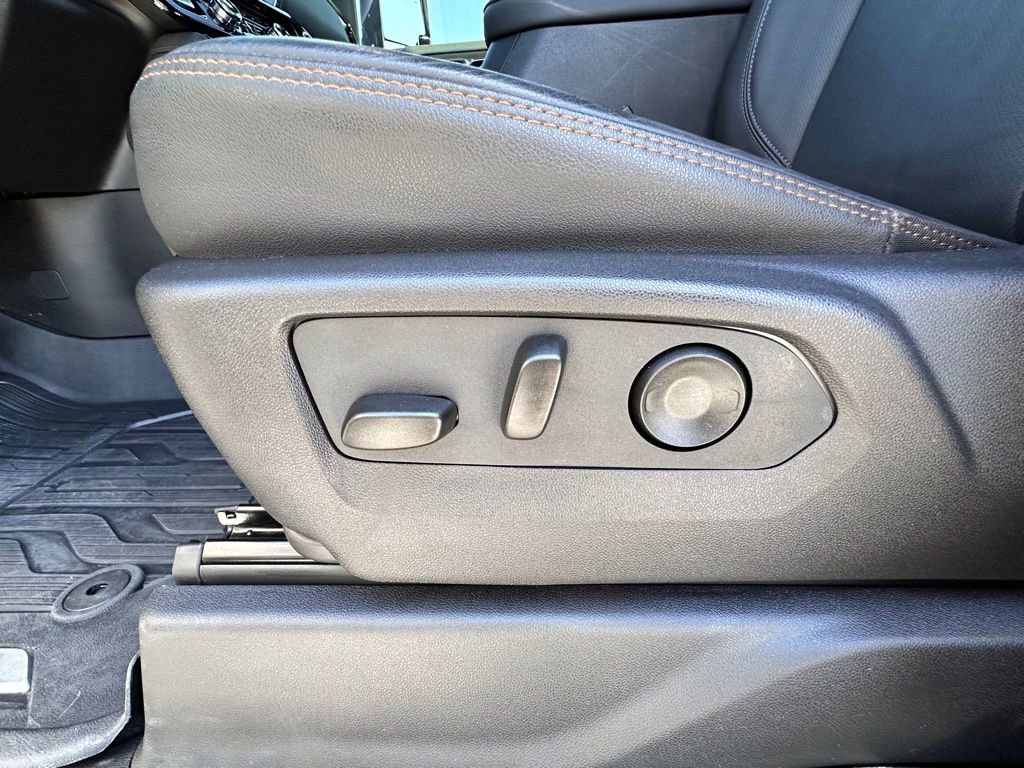 Used 2026 GMC Sierra 2500 AT4 w/ AT4 Premium Plus Package AWD/4WD image 20