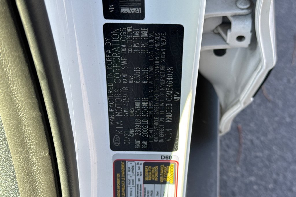 Used 2021 Kia Niro EX Premium FWD image 34