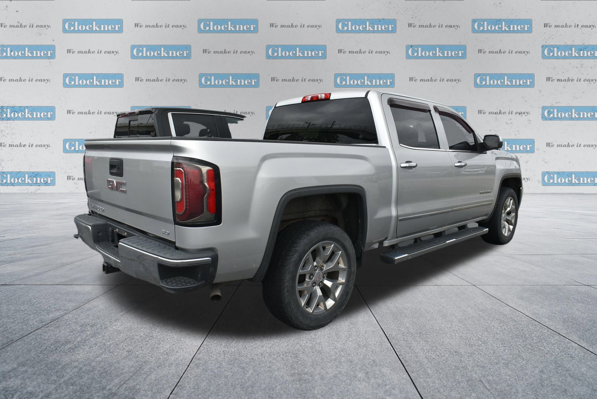 Used 2018 GMC Sierra 1500 SLT w/ SLT Premium Package AWD/4WD image 12