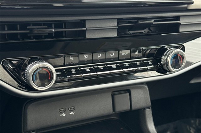 Certified 2024 Honda Prologue Touring image 25