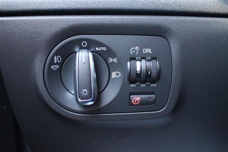 Used 2008 Audi TT 2.0T image 18