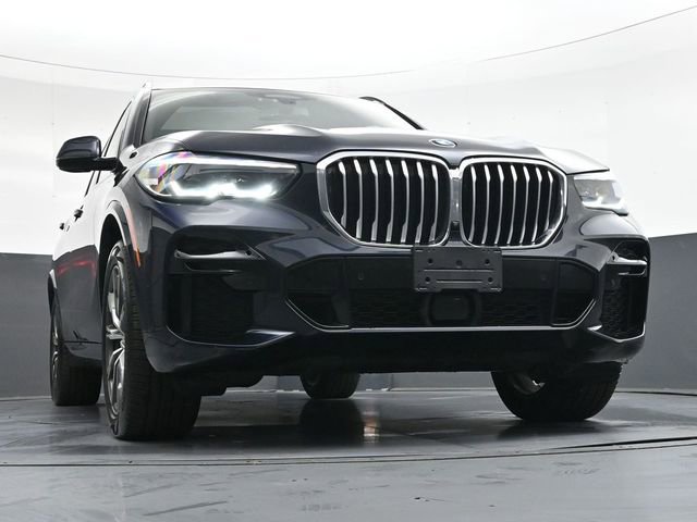 Used 2023 BMW X5 xDrive40i w/ M Sport Package image 41