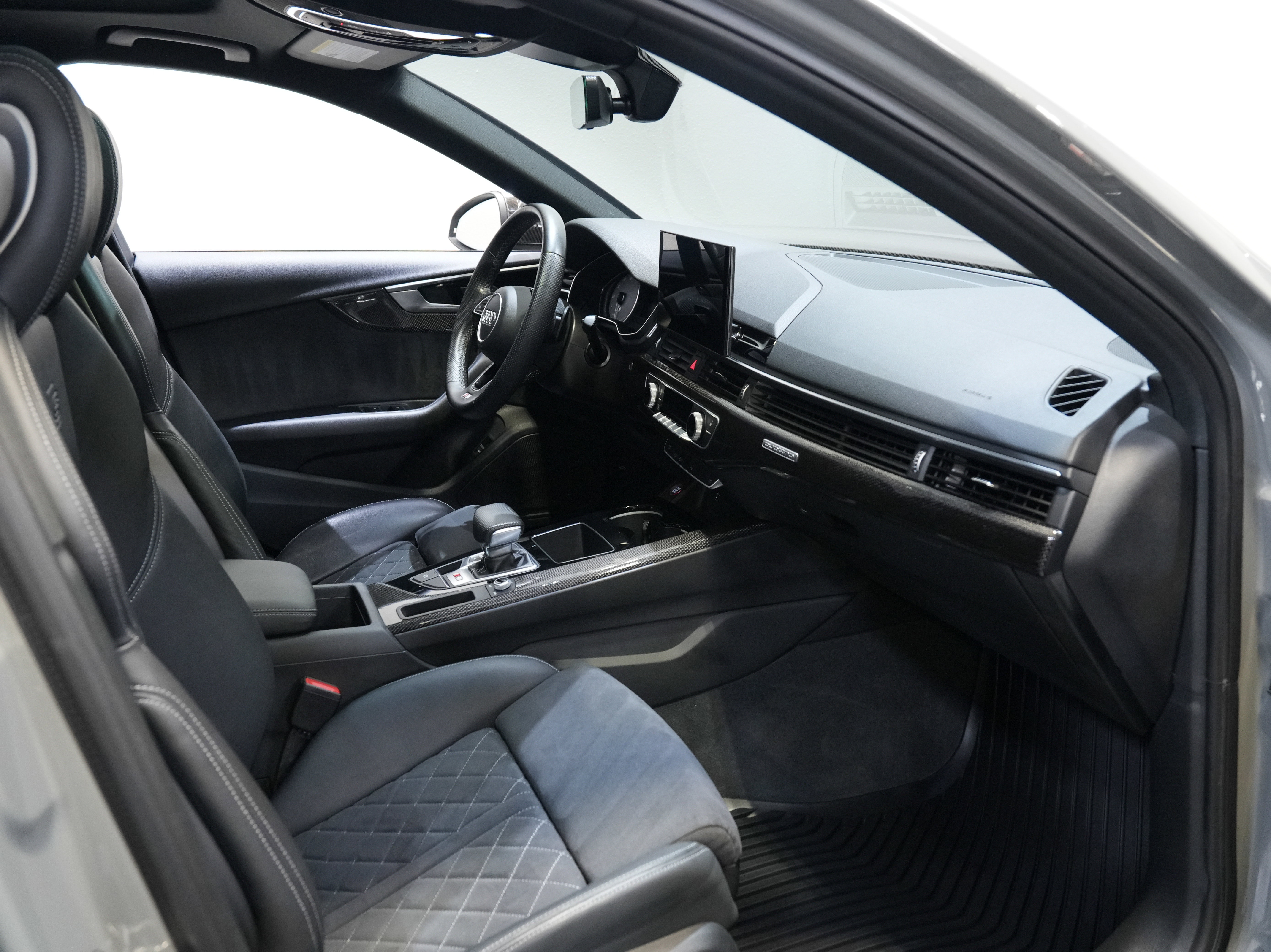 Used 2022 Audi S4 Premium image 35