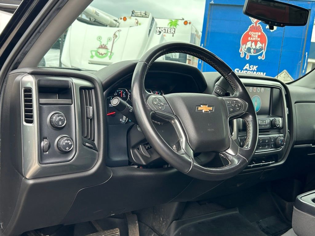 Used 2019 Chevrolet Silverado 1500 LT AWD/4WD image 32