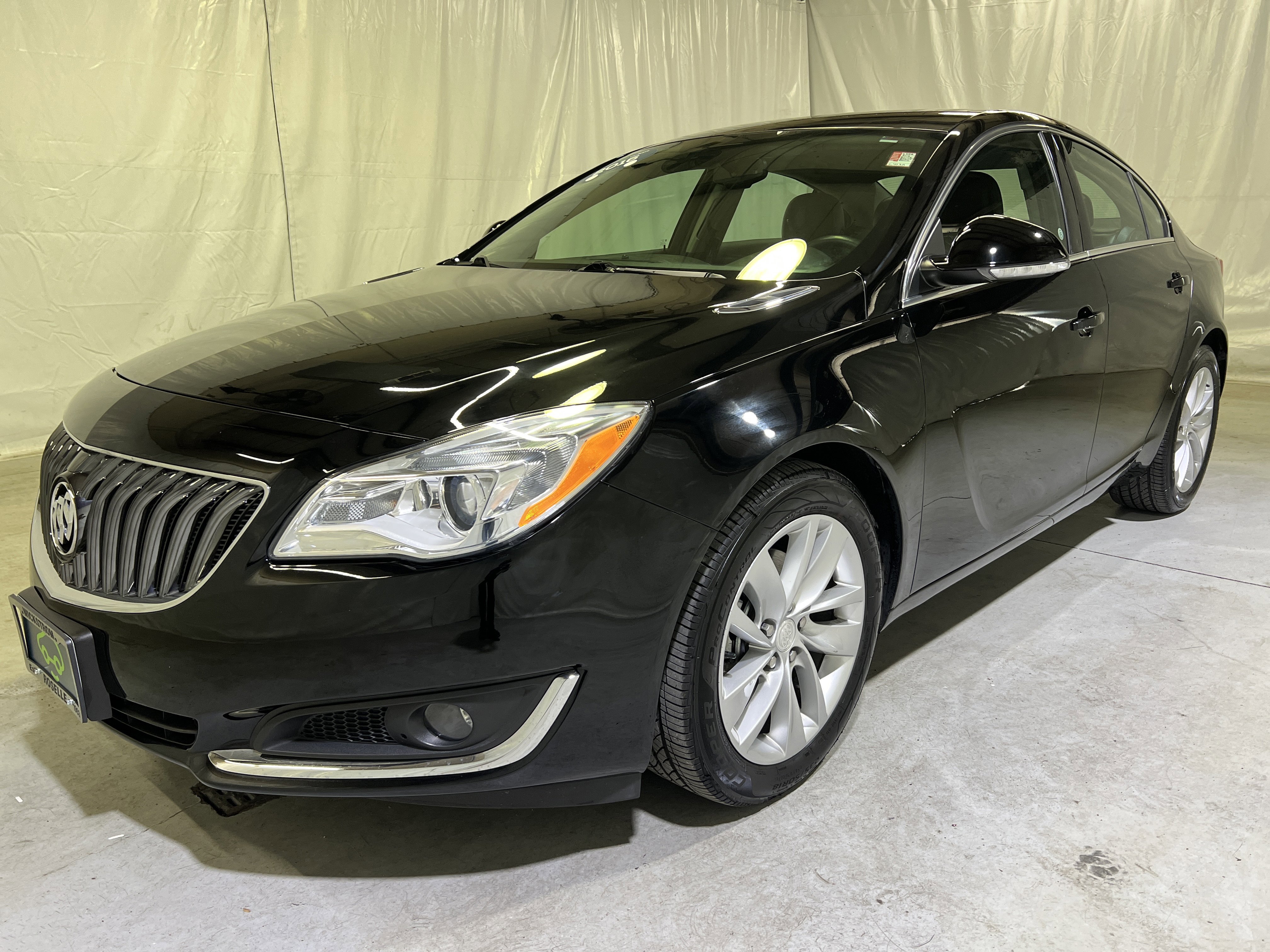 Used 2016 Buick Regal image 6
