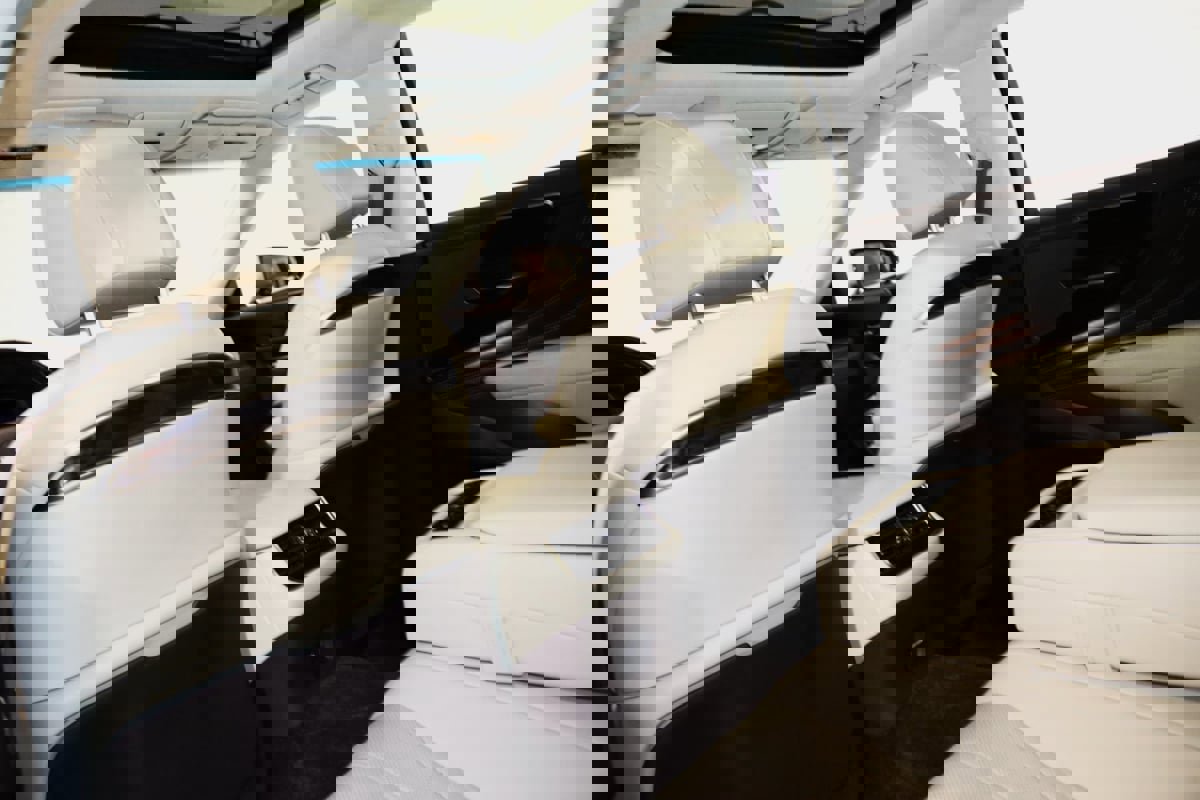 Used 2019 Lexus LS 500 AWD image 59