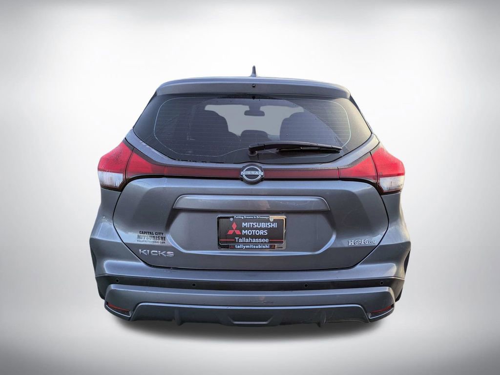 Used 2024 Nissan Kicks S image 5