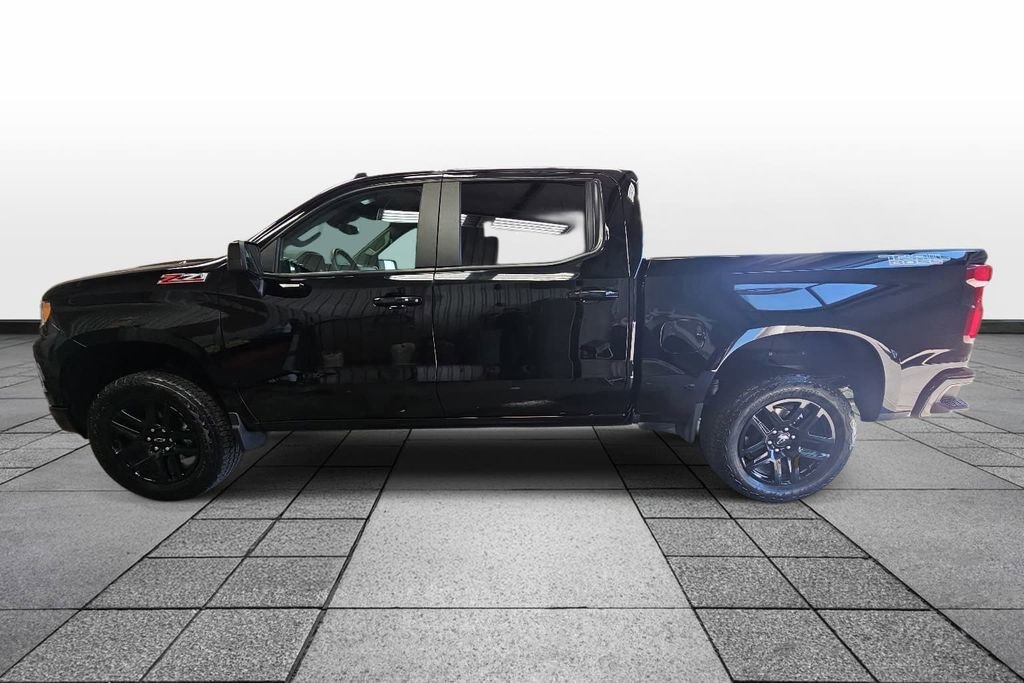 Used 2025 Chevrolet Silverado 1500 LT Trail Boss w/ Protection Package image 8