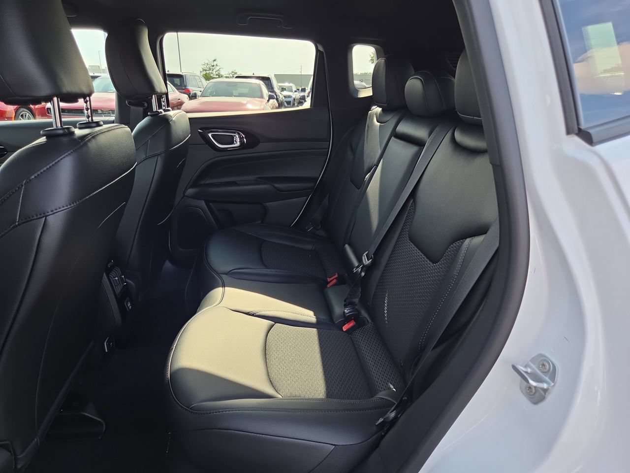 New 2026 Jeep Compass Latitude AWD/4WD image 12
