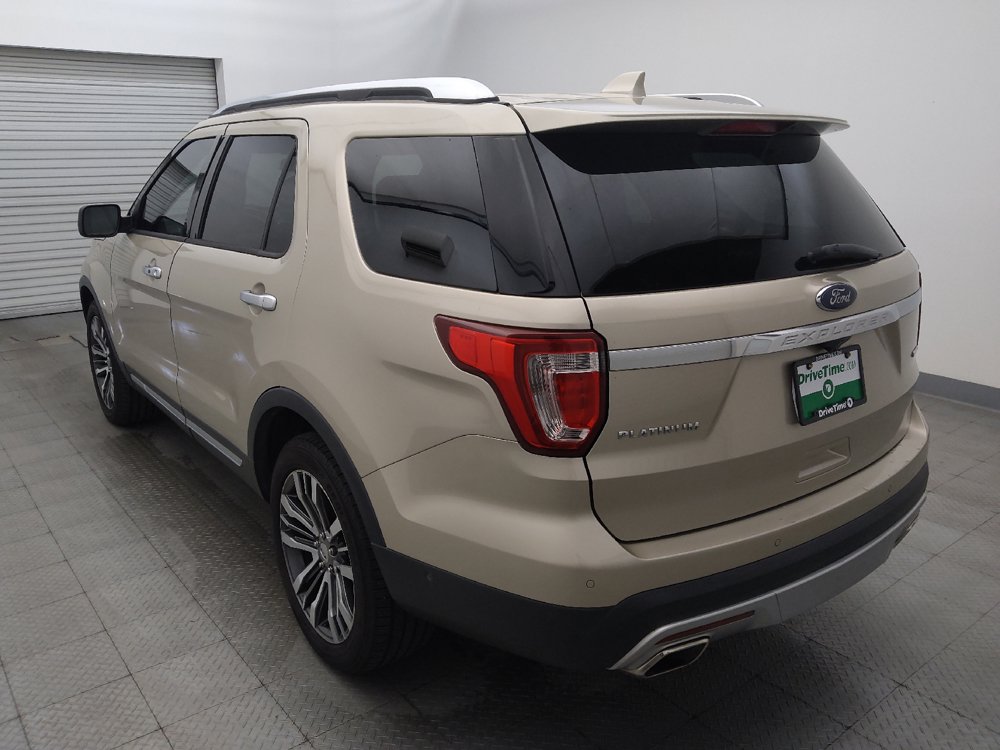 Used 2017 Ford Explorer Platinum AWD/4WD image 5
