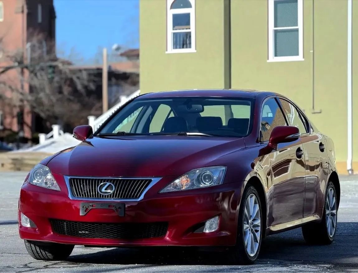 Used 2010 Lexus IS 250 AWD image 1