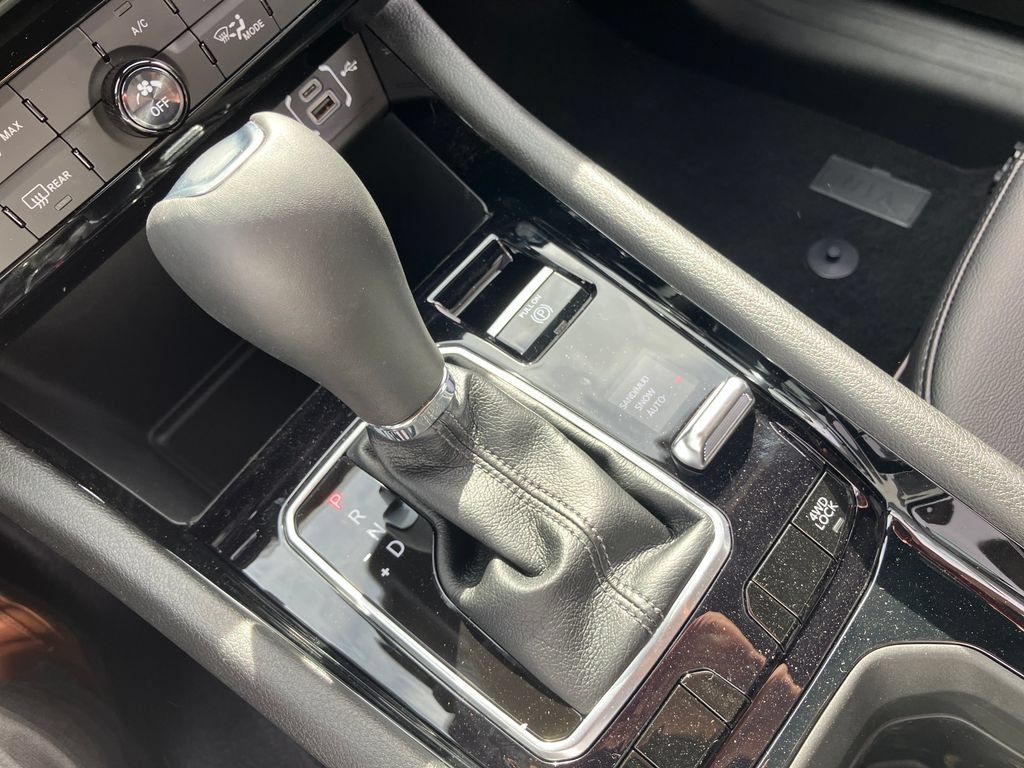 New 2026 Jeep Compass Latitude AWD/4WD image 26