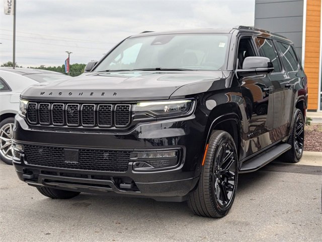 New 2025 Jeep Wagoneer L Series II w/ Convenience Group I image 4