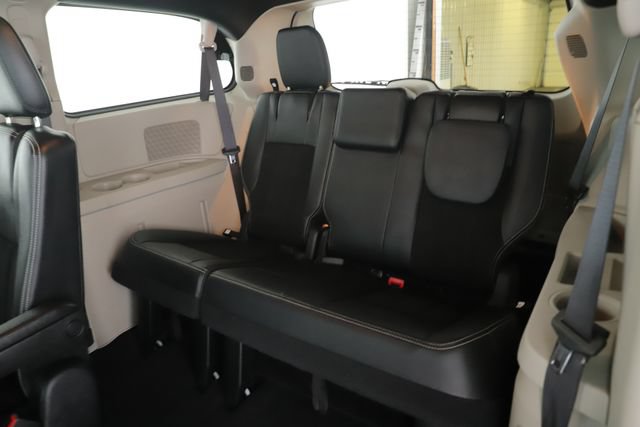Used 2019 Dodge Grand Caravan SXT FWD image 26