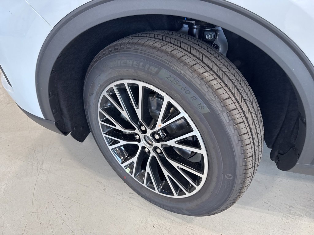 New 2025 Ford Escape SE w/ PHEV Premium Package image 12