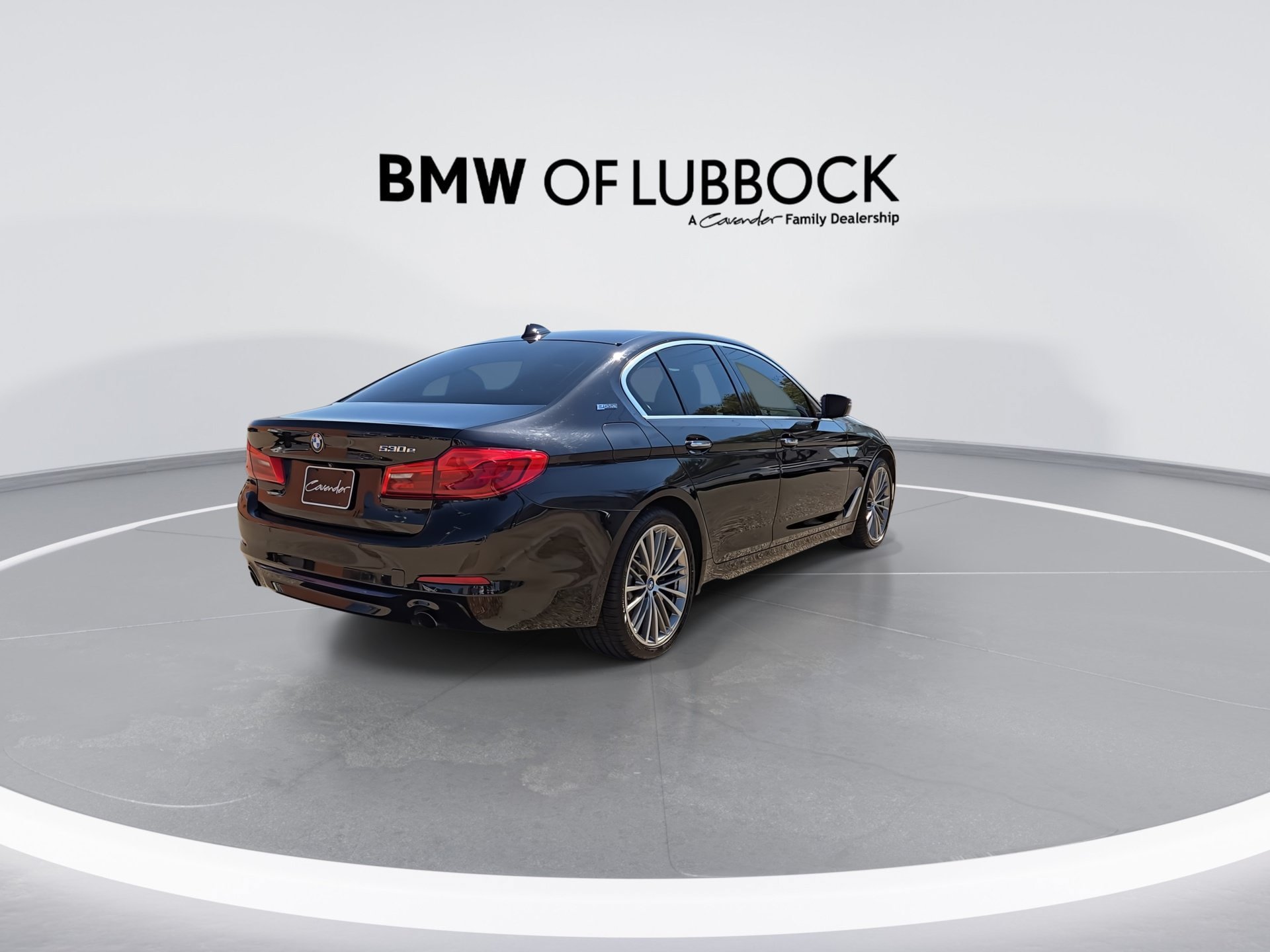 Used 2018 BMW 530e RWD image 8