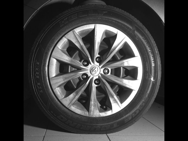 Used 2017 Toyota Camry LE image 10