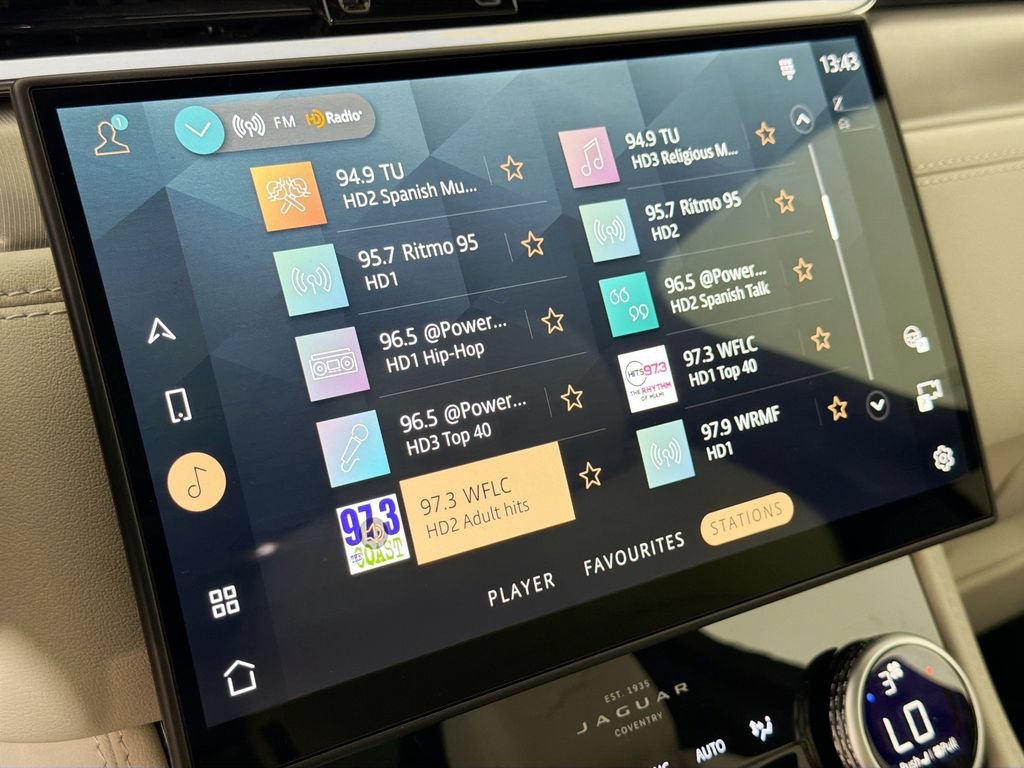 New 2026 Jaguar F-PACE R-Dynamic S AWD/4WD image 15