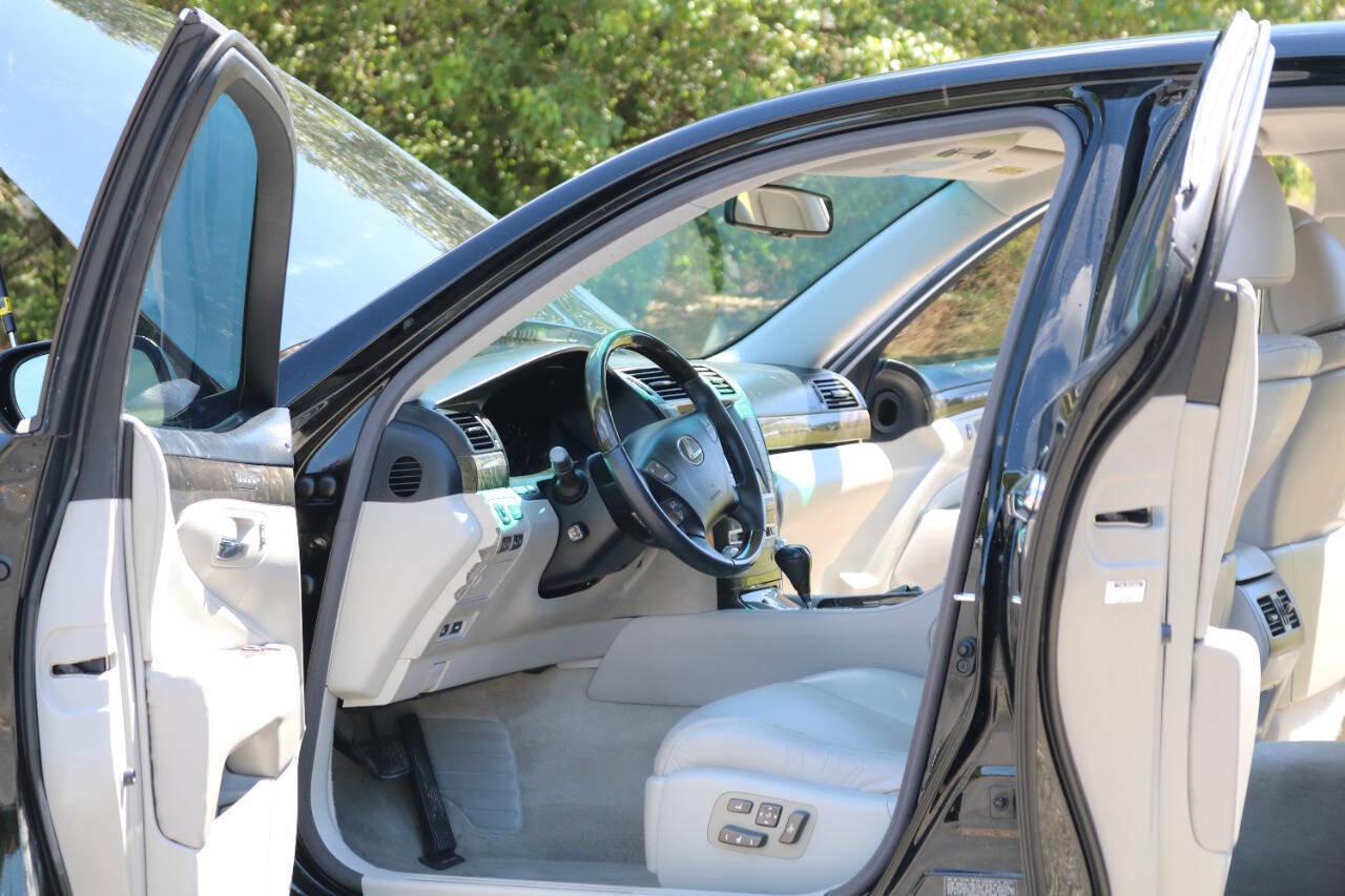 Used 2010 Lexus LS 460 RWD image 59