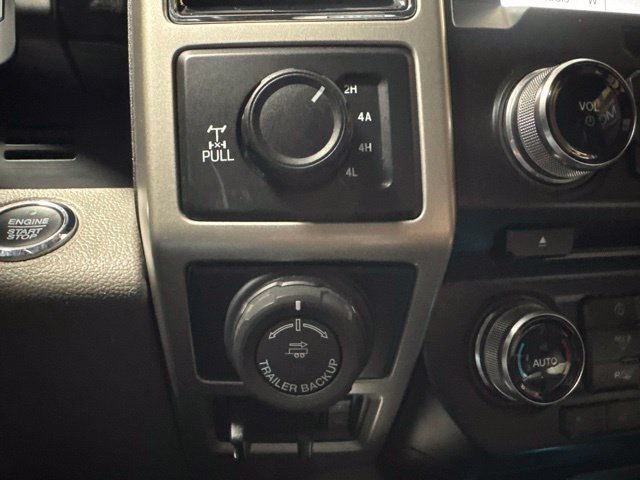 Used 2018 Ford F150 Lariat w/ Equipment Group 502A Luxury AWD/4WD image 11