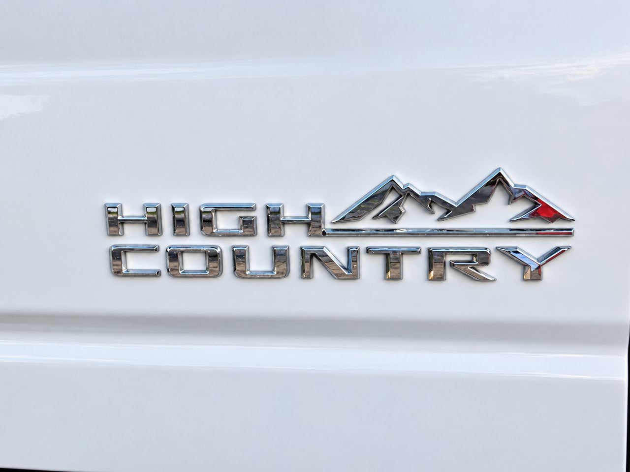 Certified 2024 Chevrolet Silverado 3500 High Country w/ High Country Premium Package AWD/4WD image 8