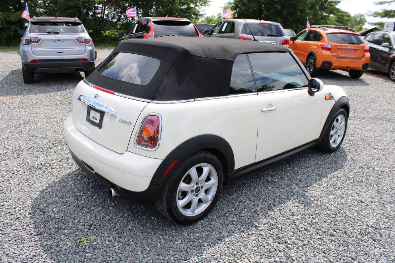 Used 2009 MINI Cooper Convertible FWD image 15