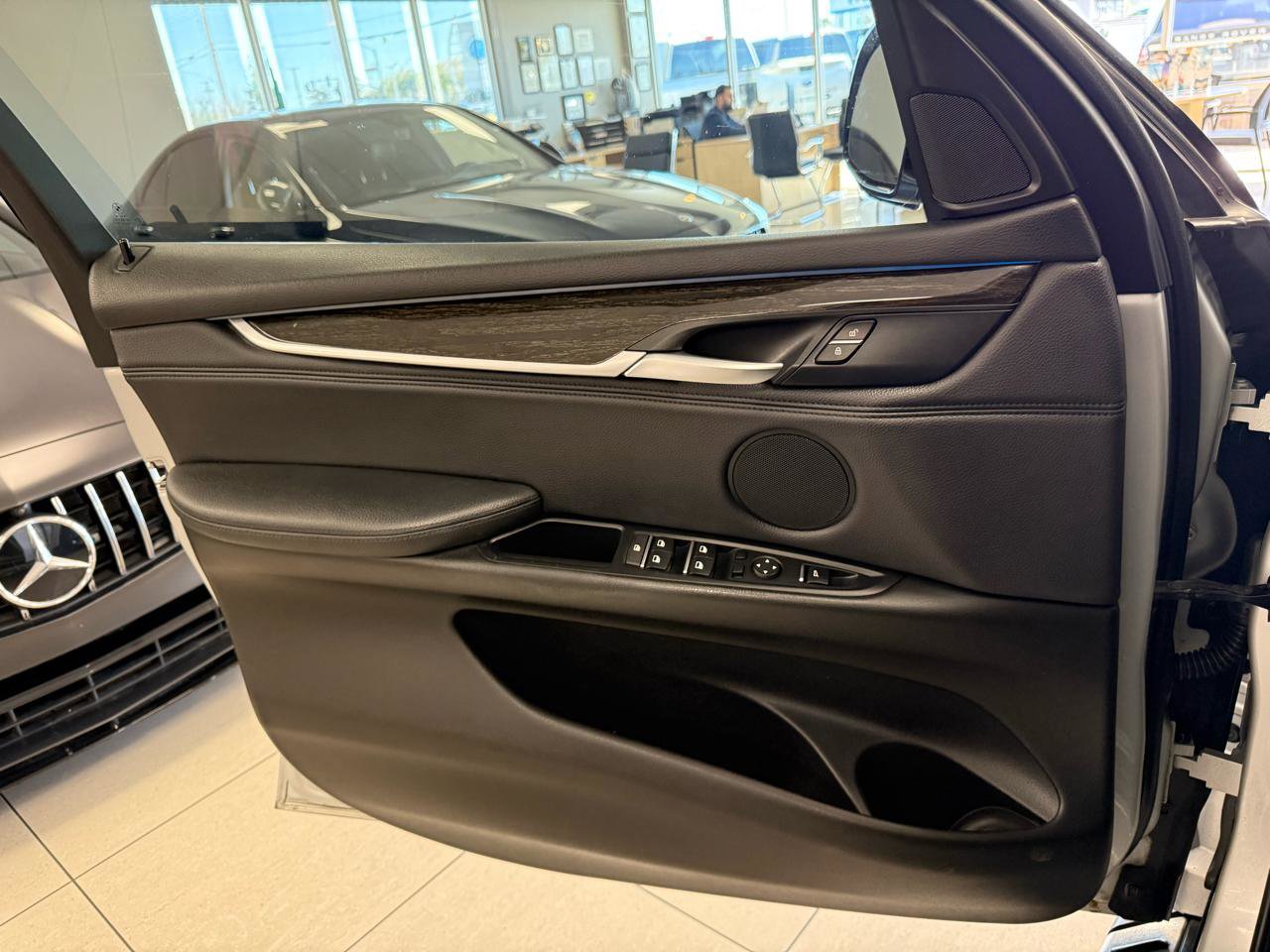 Used 2014 BMW X5 xDrive35i image 9