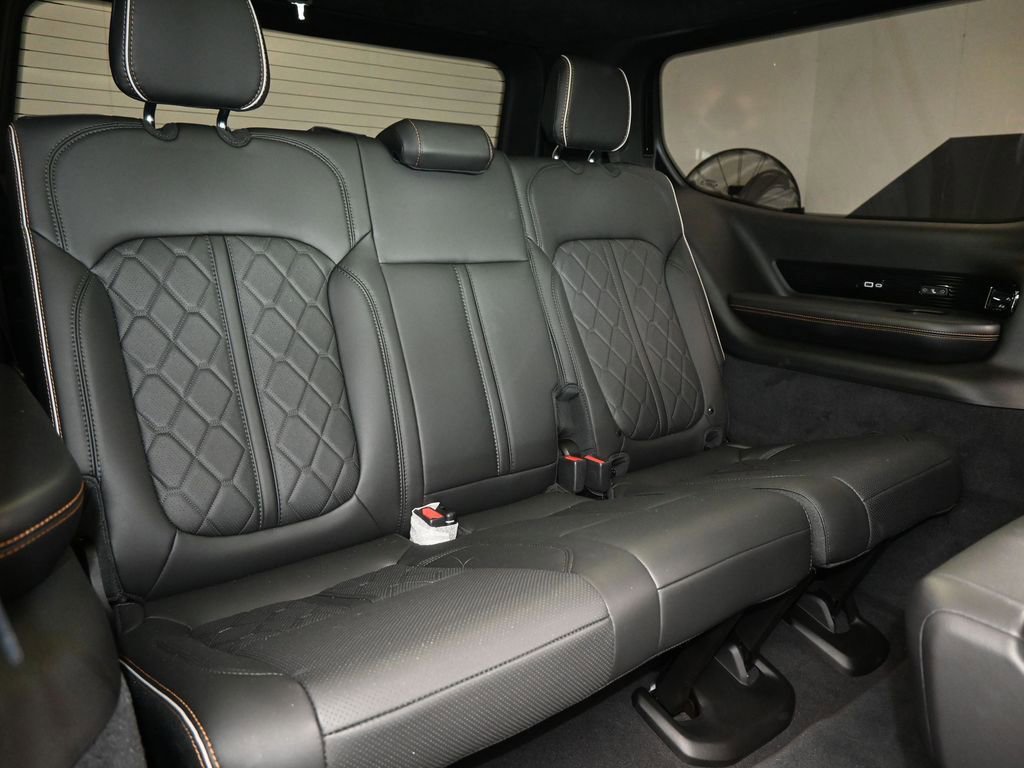 Used 2024 Jeep Grand Wagoneer Series III w/ Quick Order Packagew 28T image 58