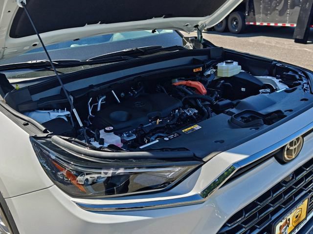 Used 2024 Toyota Grand Highlander AWD Hybrid image 66