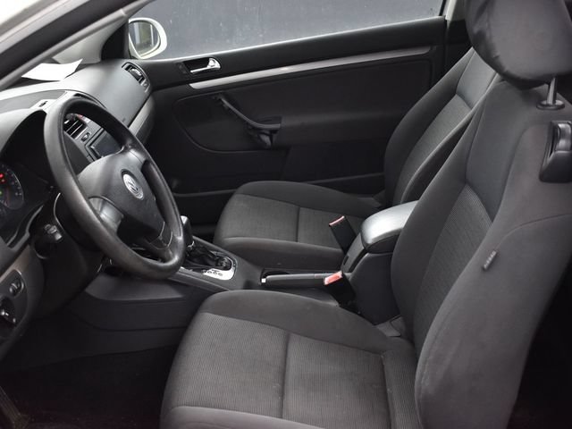 Used 2009 Volkswagen Rabbit S FWD image 8