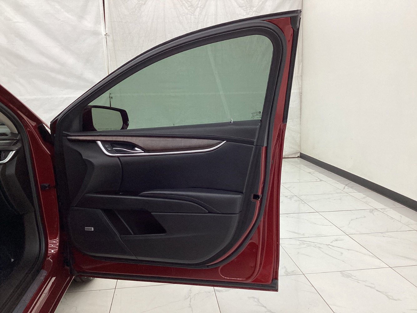 Used 2019 Cadillac XTS Luxury image 19