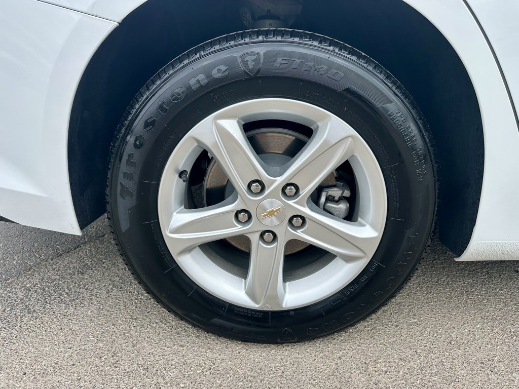 Used 2024 Chevrolet Malibu LT image 31