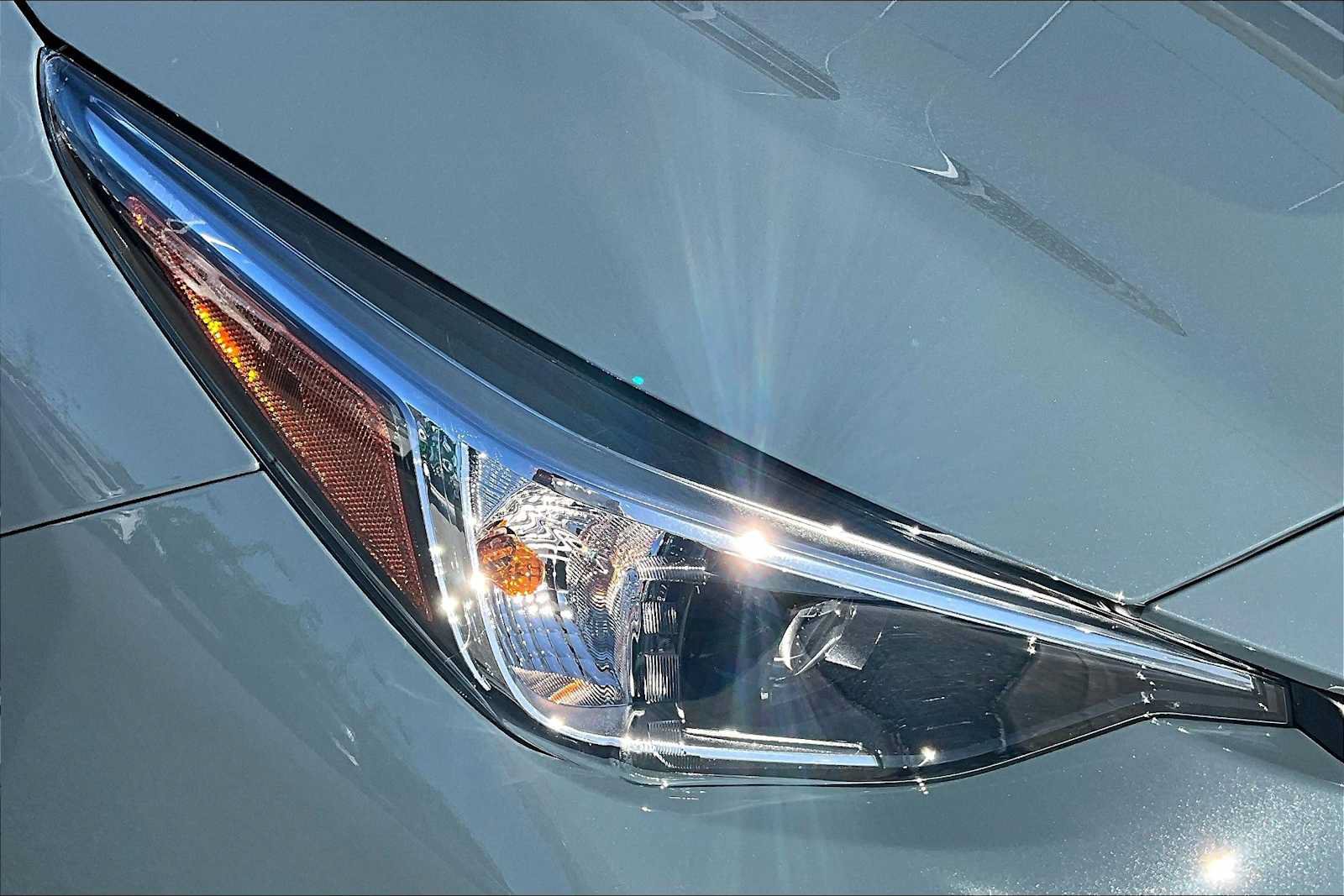 Used 2025 Subaru Crosstrek 2.5i Premium AWD/4WD image 14