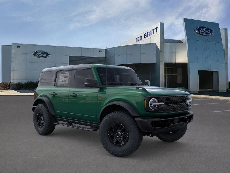 New 2025 Ford Bronco Badlands w/ Sasquatch Package AWD/4WD image 1