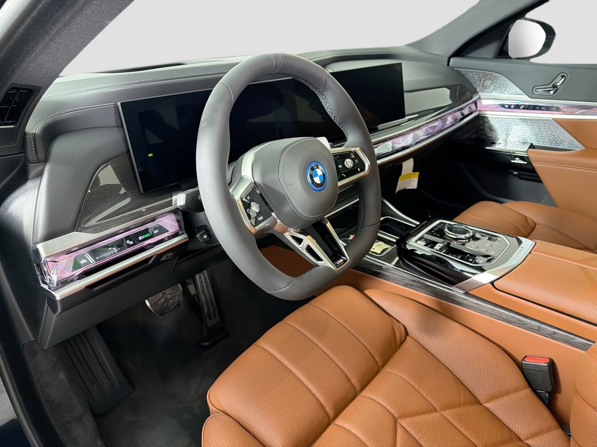 New 2026 BMW 750e xDrive w/ Executive Package AWD/4WD image 9