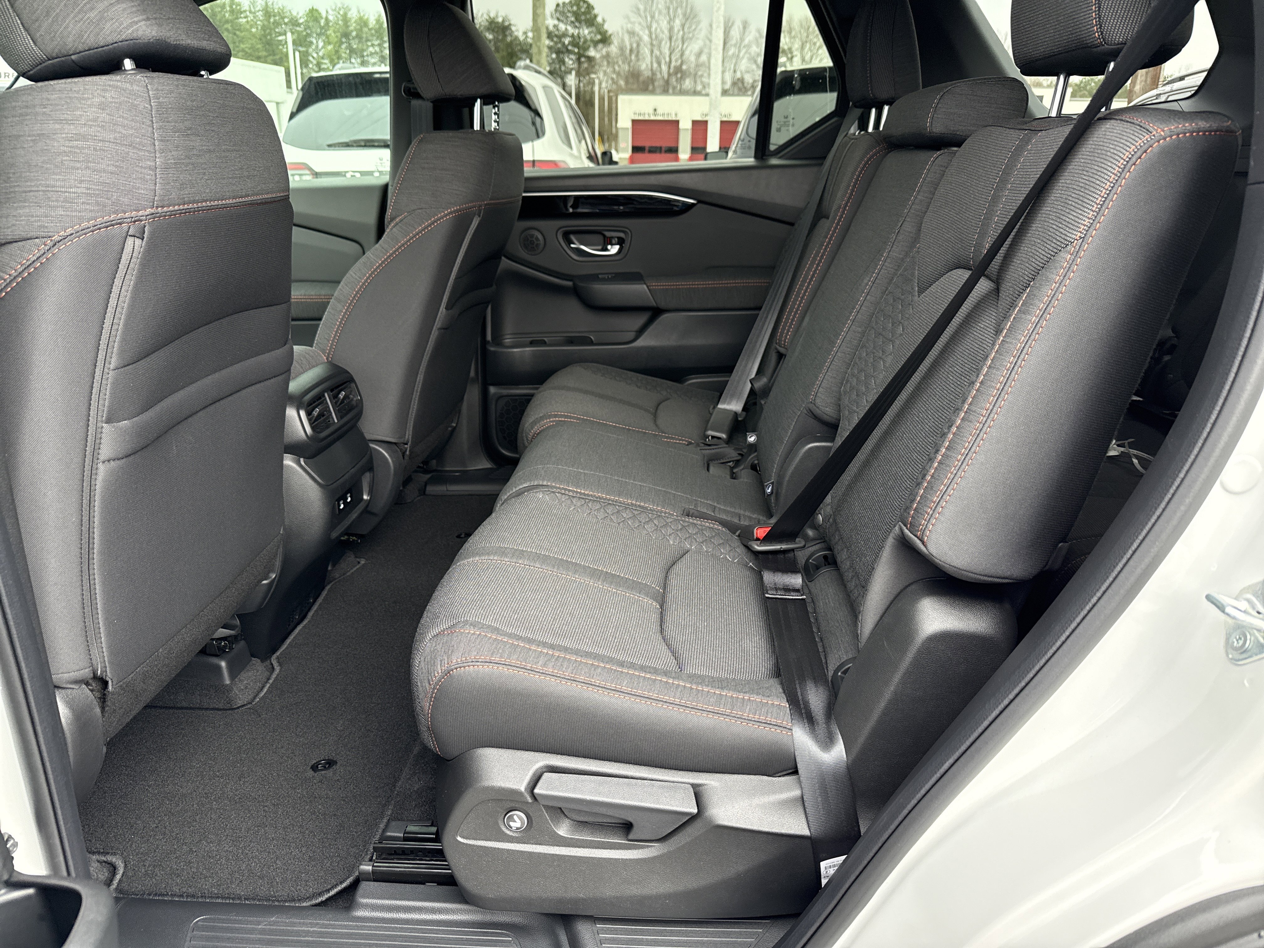 New 2026 Honda Pilot Sport image 28