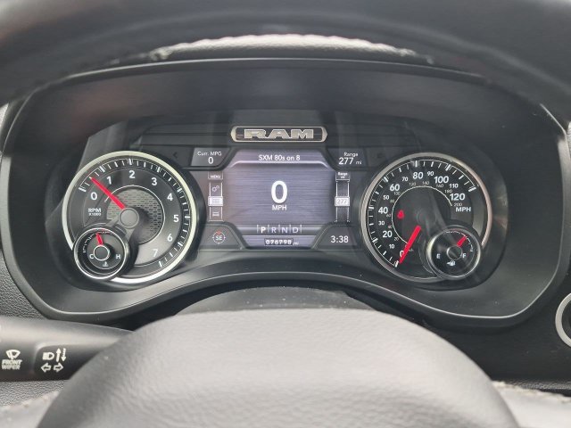 Used 2019 RAM 1500 Big Horn AWD/4WD image 16