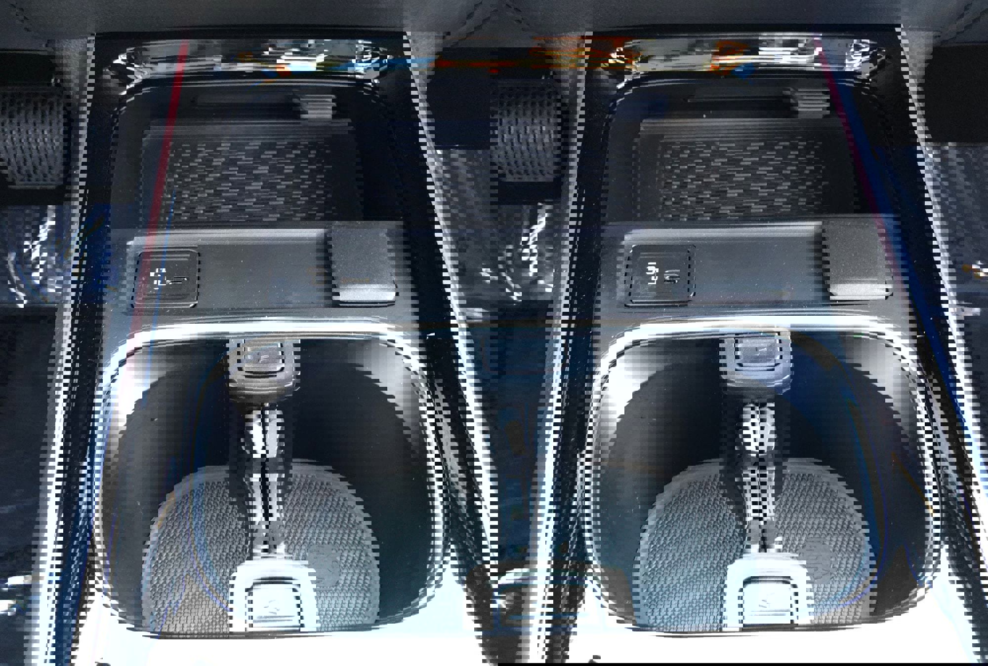 New 2022 Mercedes-Benz EQB 300 4MATIC image 29