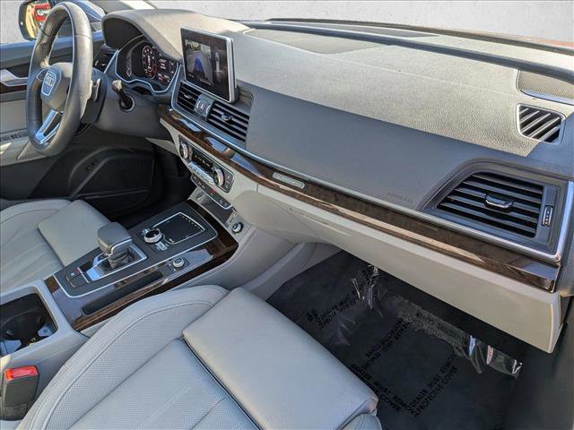 Used 2019 Audi Q5 2.0T Premium Plus w/ Premium Plus Package image 22