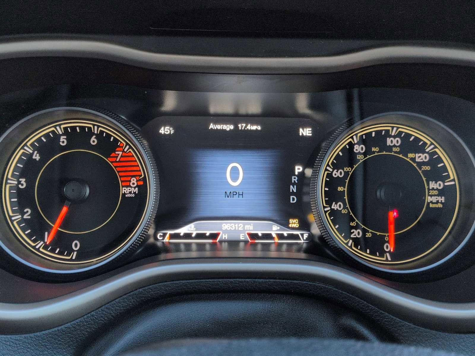 Used 2016 Jeep Cherokee Limited image 36