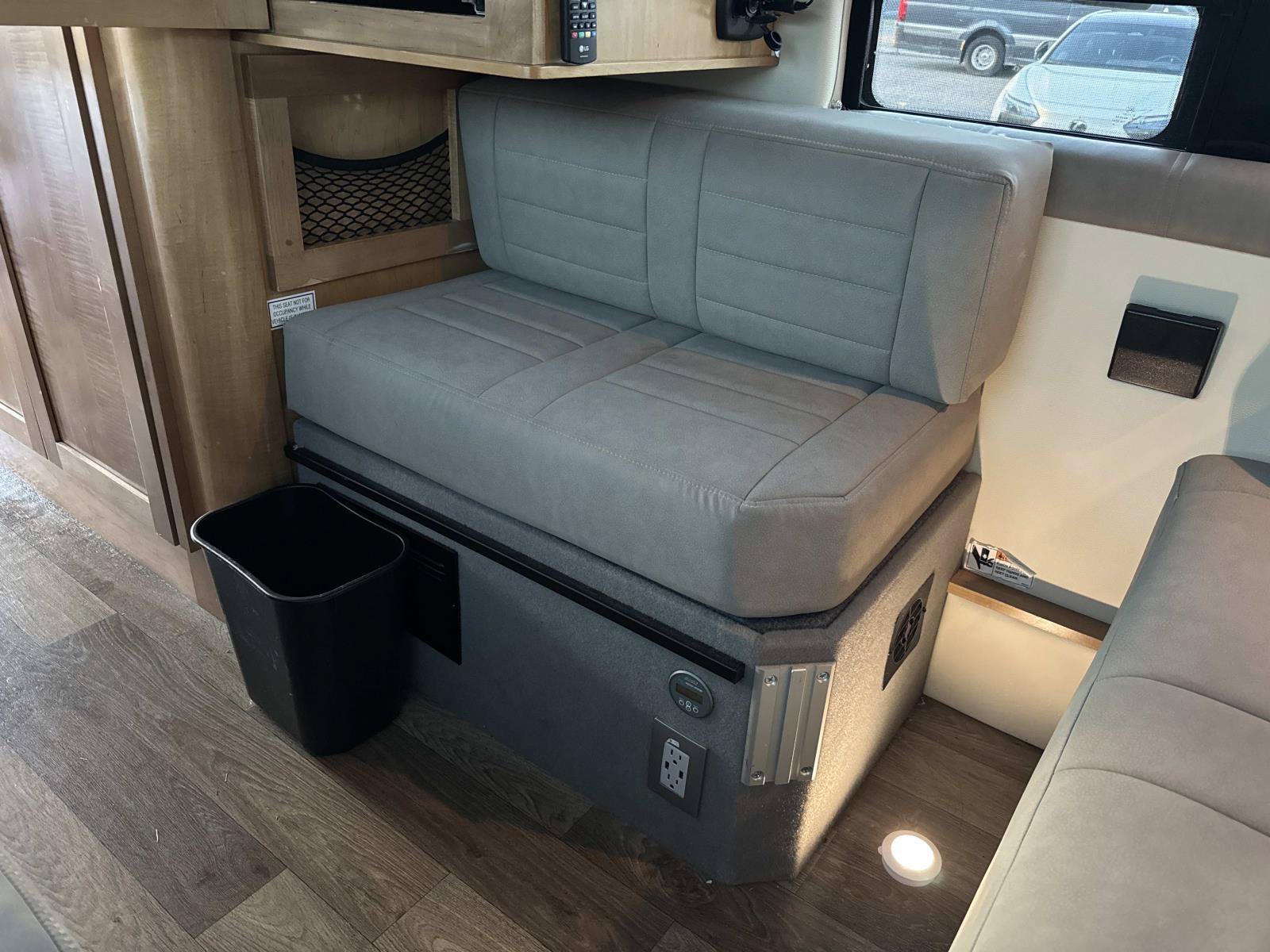 Used 2020 Mercedes-Benz Sprinter 3500 image 33