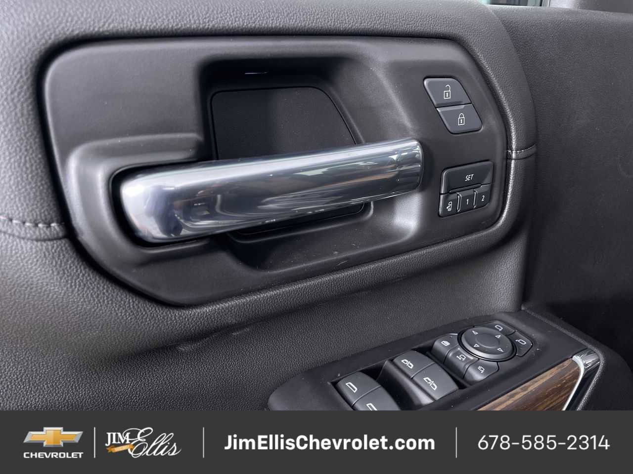 Used 2022 Chevrolet Silverado 2500 High Country w/ Z71 Off-Road Package image 24