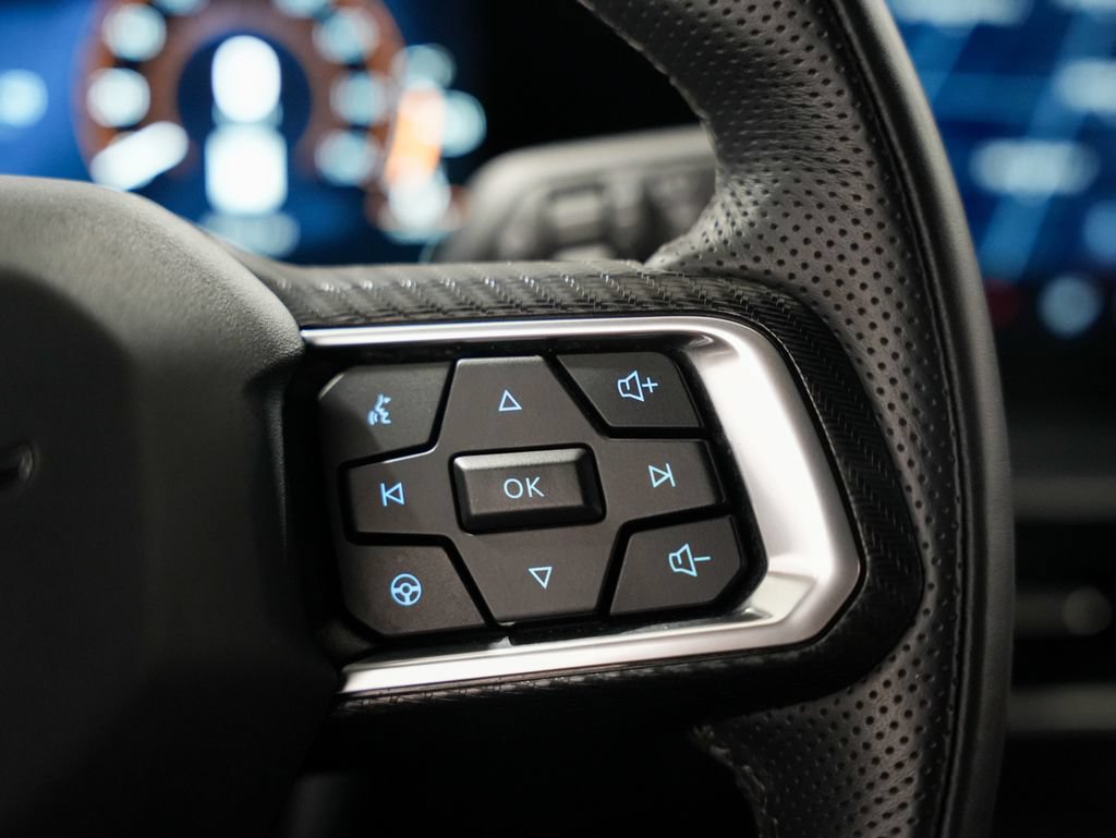 Used 2025 Ford Mustang GT Premium RWD image 16