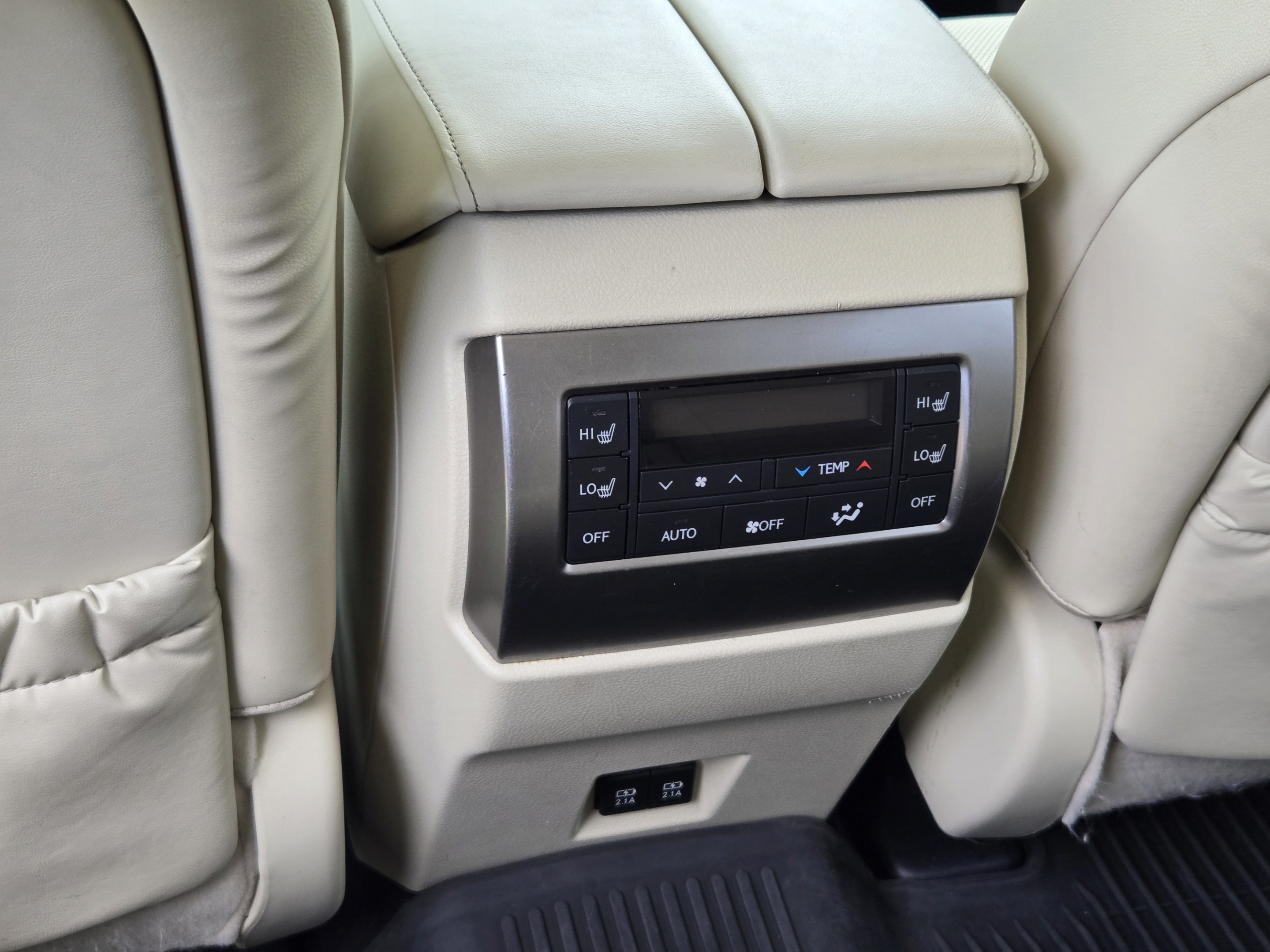 Used 2022 Lexus GX 460 Premium w/ Premium Package AWD/4WD image 29