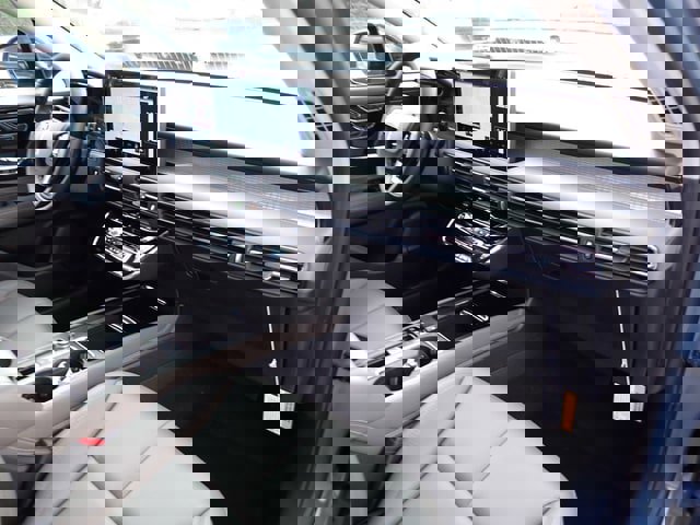 New 2026 Lincoln Corsair Premiere image 12