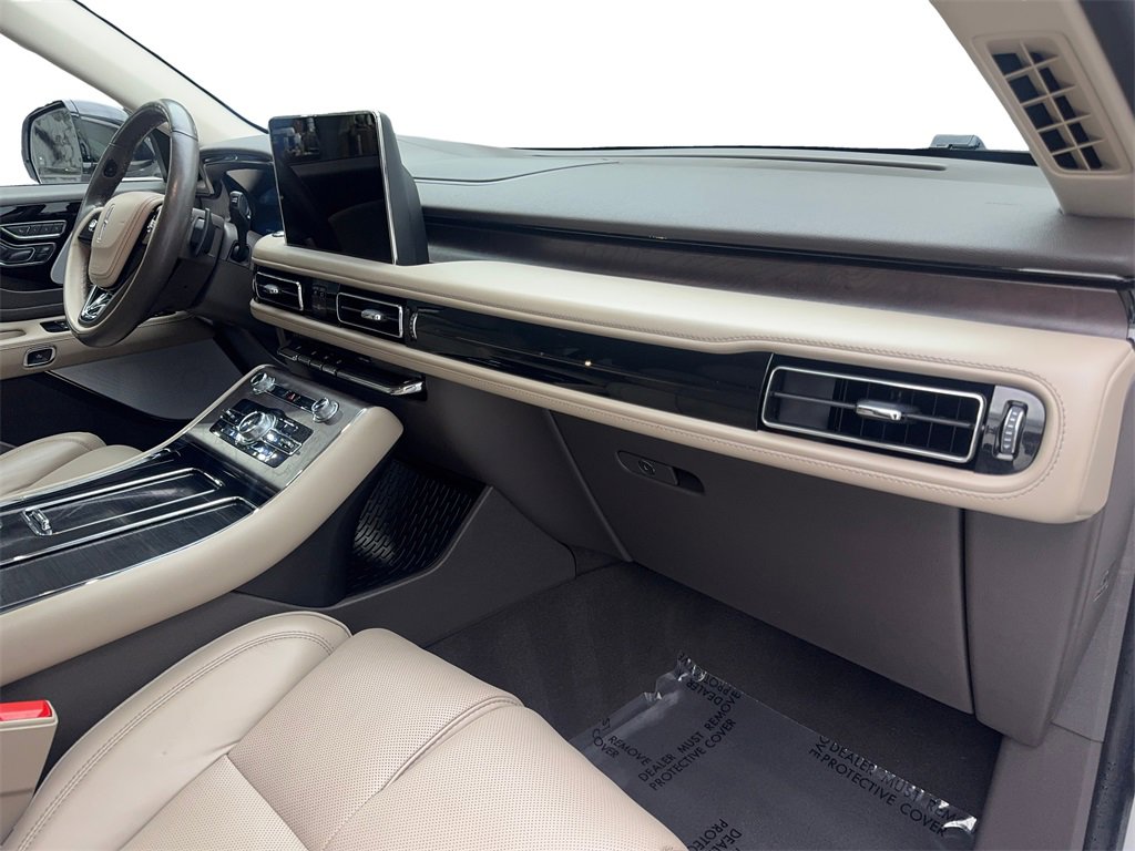 Used 2022 Lincoln Aviator Reserve w/ Equipment Group 201A image 54