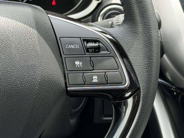 Used 2024 Mitsubishi Eclipse Cross SE AWD/4WD image 22