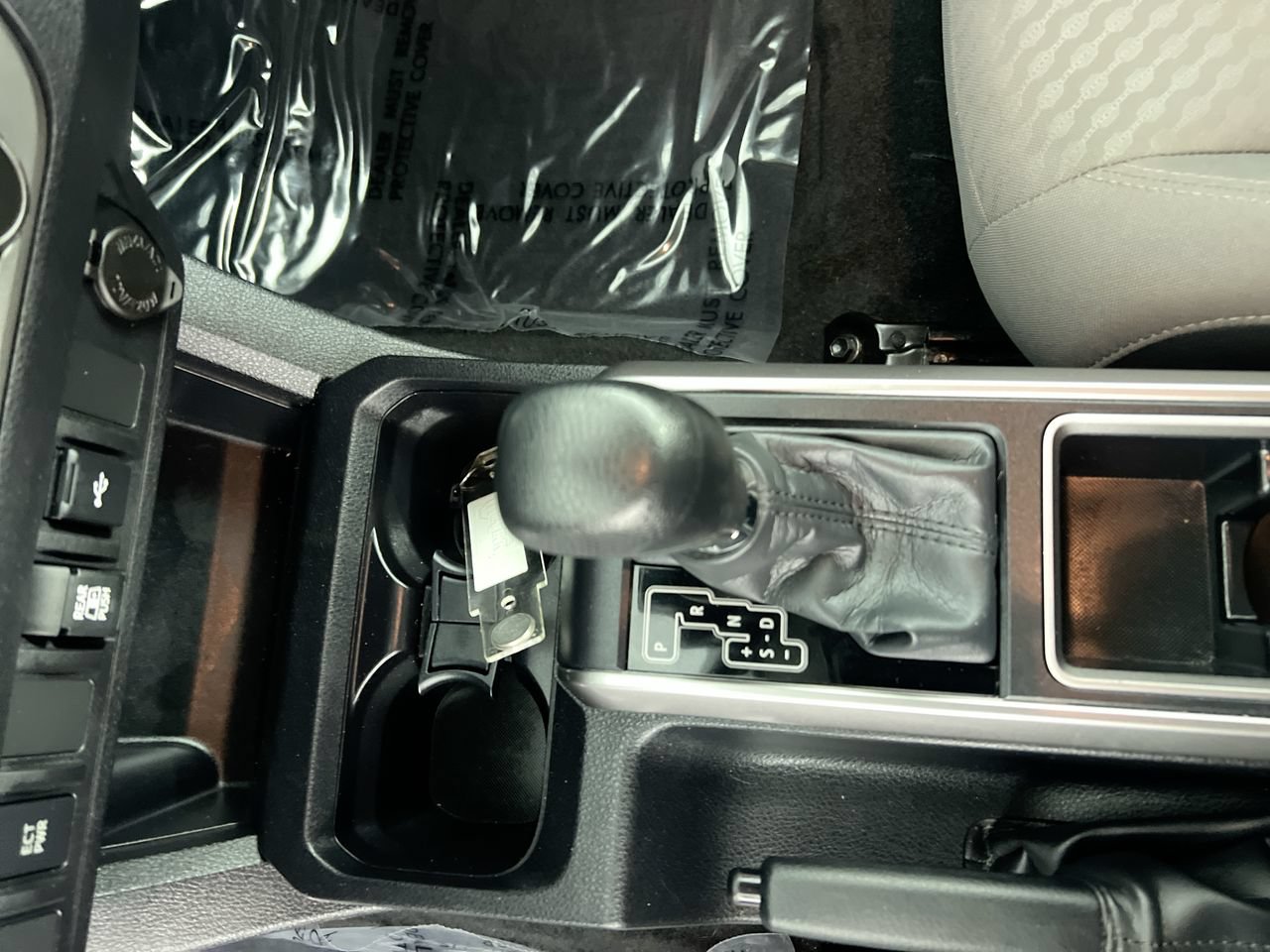 Used 2023 Toyota Tacoma SR5 RWD image 22