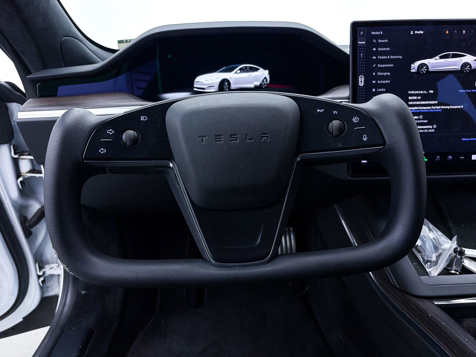 Used 2022 Tesla Model S image 36